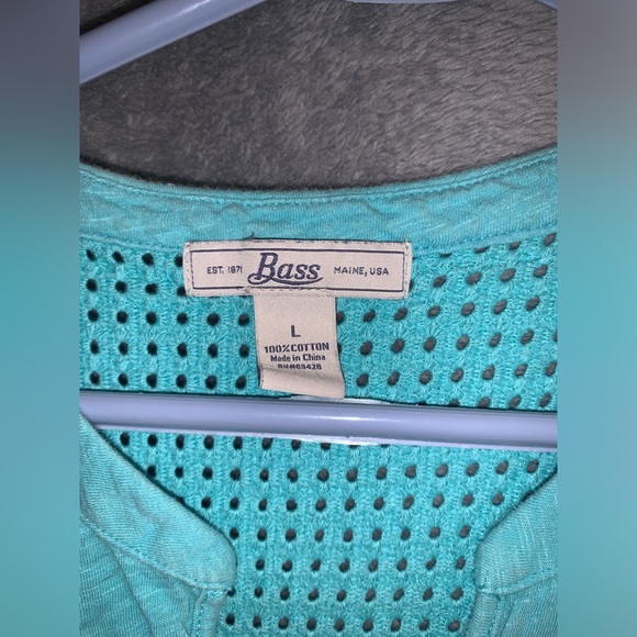 Bass sleeveless shirt size Large color teal - Picture 3 of 3